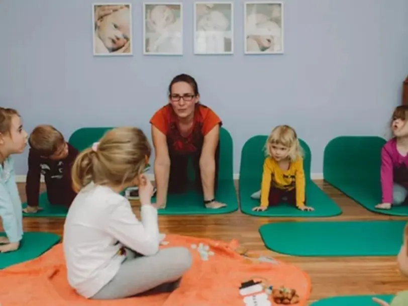 Kinderyoga / Familienyoga in Strausberg